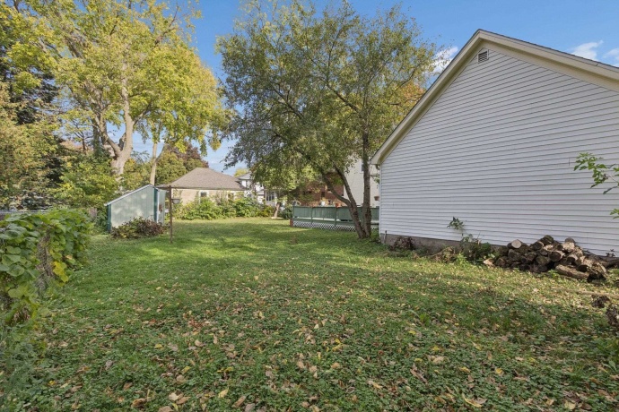 315 Hurlbut, BELVIDERE, Illinois 61008, 3 Bedrooms Bedrooms, ,2 BathroomsBathrooms,House,For Sale,Hurlbut,202506413