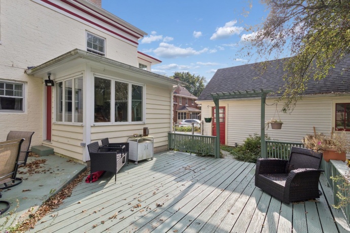 315 Hurlbut, BELVIDERE, Illinois 61008, 3 Bedrooms Bedrooms, ,2 BathroomsBathrooms,House,For Sale,Hurlbut,202506413