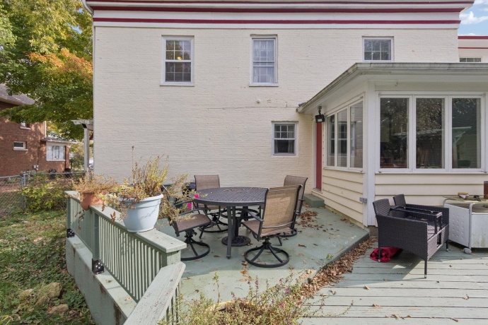 315 Hurlbut, BELVIDERE, Illinois 61008, 3 Bedrooms Bedrooms, ,2 BathroomsBathrooms,House,For Sale,Hurlbut,202506413