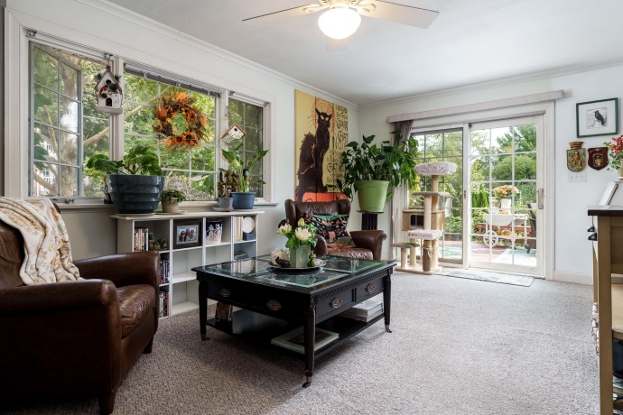 233 Calvin Park, ROCKFORD, Illinois 61107, 3 Bedrooms Bedrooms, ,1 BathroomBathrooms,House,For Sale,Calvin Park,202506203