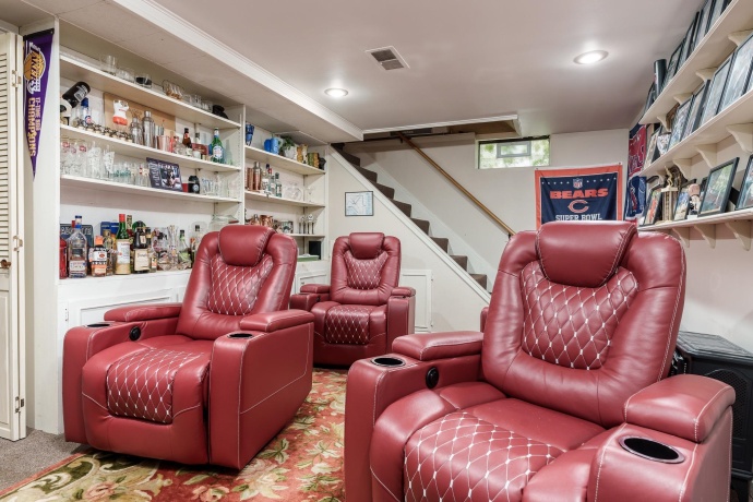 233 Calvin Park, ROCKFORD, Illinois 61107, 3 Bedrooms Bedrooms, ,1 BathroomBathrooms,House,For Sale,Calvin Park,202506203