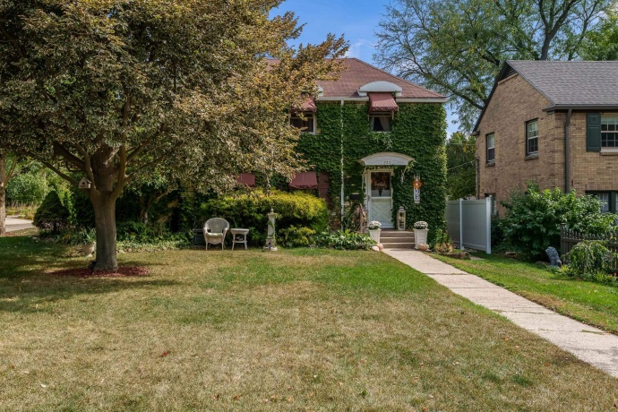 233 Calvin Park, ROCKFORD, Illinois 61107, 3 Bedrooms Bedrooms, ,1 BathroomBathrooms,House,For Sale,Calvin Park,202506203