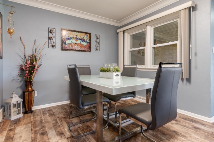 1104 Blenheim, ROCKFORD, Illinois 61108, 3 Bedrooms Bedrooms, ,1 BathroomBathrooms,House,For Sale,Blenheim,202507146