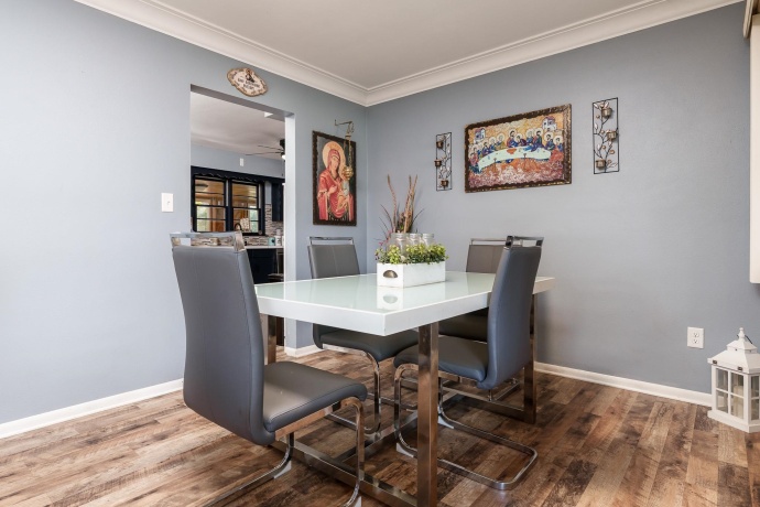 1104 Blenheim, ROCKFORD, Illinois 61108, 3 Bedrooms Bedrooms, ,1 BathroomBathrooms,House,For Sale,Blenheim,202507146