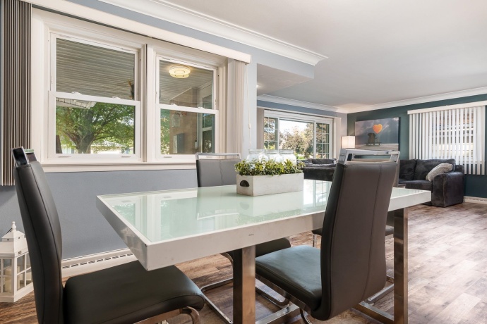 1104 Blenheim, ROCKFORD, Illinois 61108, 3 Bedrooms Bedrooms, ,1 BathroomBathrooms,House,For Sale,Blenheim,202507146