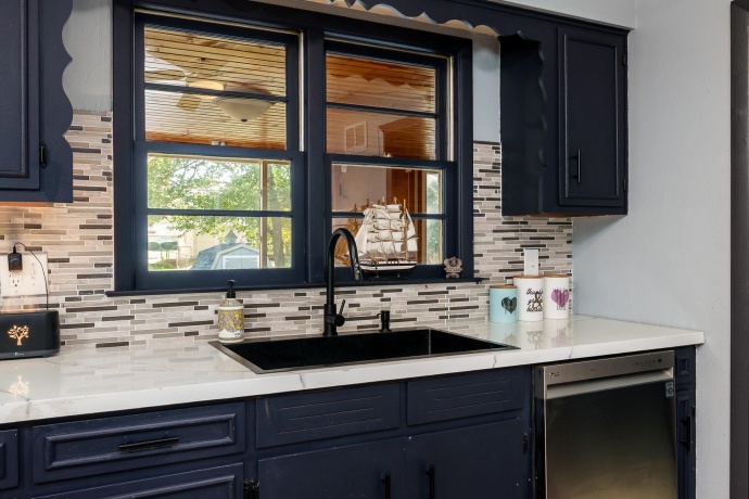 1104 Blenheim, ROCKFORD, Illinois 61108, 3 Bedrooms Bedrooms, ,1 BathroomBathrooms,House,For Sale,Blenheim,202507146