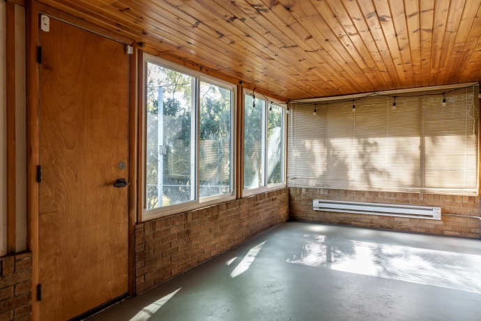 1104 Blenheim, ROCKFORD, Illinois 61108, 3 Bedrooms Bedrooms, ,1 BathroomBathrooms,House,For Sale,Blenheim,202507146