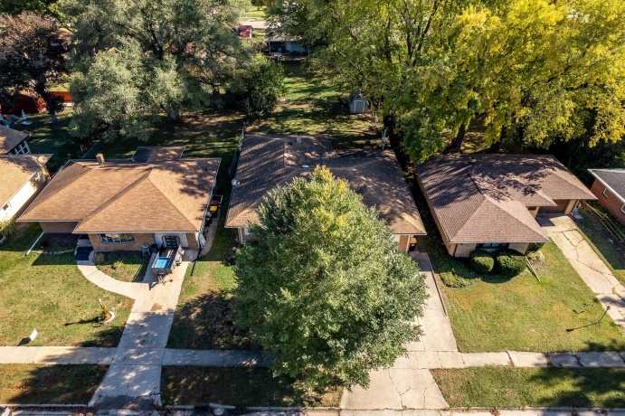 1104 Blenheim, ROCKFORD, Illinois 61108, 3 Bedrooms Bedrooms, ,1 BathroomBathrooms,House,For Sale,Blenheim,202507146