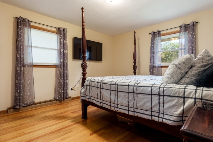 1104 Blenheim, ROCKFORD, Illinois 61108, 3 Bedrooms Bedrooms, ,1 BathroomBathrooms,House,For Sale,Blenheim,202507146