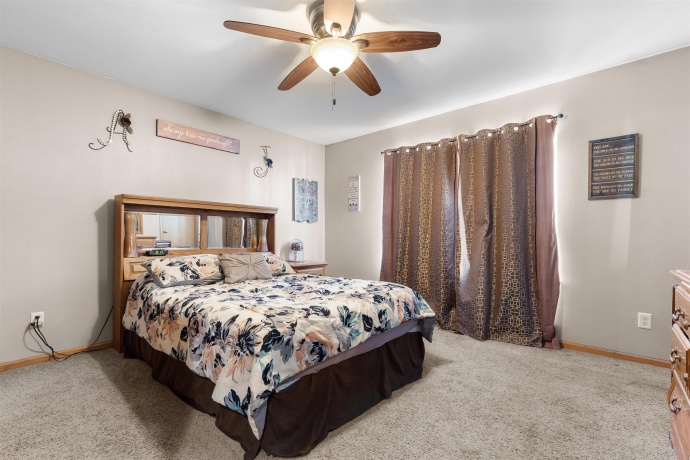 9106 Leicester, ROSCOE, Illinois 61073, 4 Bedrooms Bedrooms, ,3 BathroomsBathrooms,House,For Sale,Leicester,202507147