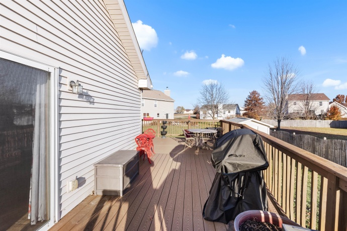 9106 Leicester, ROSCOE, Illinois 61073, 4 Bedrooms Bedrooms, ,3 BathroomsBathrooms,House,For Sale,Leicester,202507147