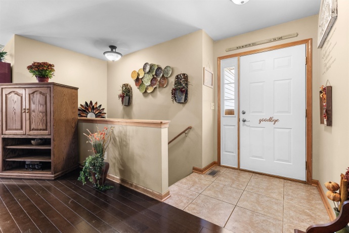 9106 Leicester, ROSCOE, Illinois 61073, 4 Bedrooms Bedrooms, ,3 BathroomsBathrooms,House,For Sale,Leicester,202507147