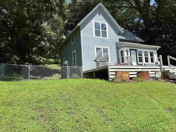 124 Milwaukee, SAVANNA, Illinois 61074, 2 Bedrooms Bedrooms, ,1 BathroomBathrooms,House,For Sale,Milwaukee,202504874