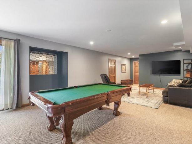 12486 Whispering Winds, ROSCOE, Illinois 61073, 5 Bedrooms Bedrooms, ,3 BathroomsBathrooms,House,For Sale,Whispering Winds,202506286