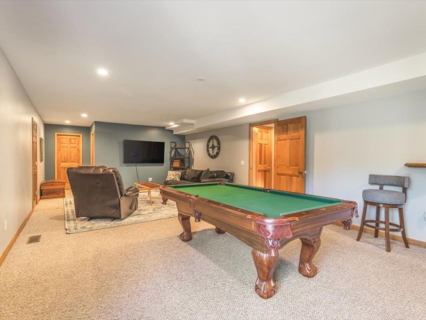 12486 Whispering Winds, ROSCOE, Illinois 61073, 5 Bedrooms Bedrooms, ,3 BathroomsBathrooms,House,For Sale,Whispering Winds,202506286