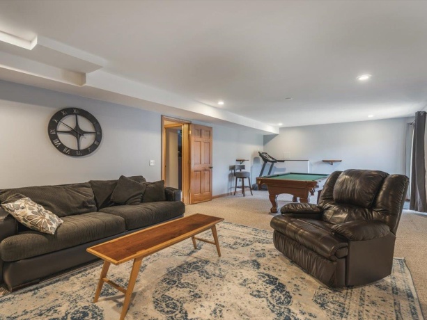 12486 Whispering Winds, ROSCOE, Illinois 61073, 5 Bedrooms Bedrooms, ,3 BathroomsBathrooms,House,For Sale,Whispering Winds,202506286