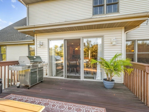 12486 Whispering Winds, ROSCOE, Illinois 61073, 5 Bedrooms Bedrooms, ,3 BathroomsBathrooms,House,For Sale,Whispering Winds,202506286