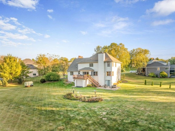 12486 Whispering Winds, ROSCOE, Illinois 61073, 5 Bedrooms Bedrooms, ,3 BathroomsBathrooms,House,For Sale,Whispering Winds,202506286