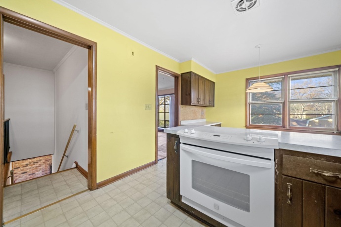 4608 Sequoia, ROCKFORD, Illinois 61108, 4 Bedrooms Bedrooms, ,2 BathroomsBathrooms,House,For Sale,Sequoia,202507148