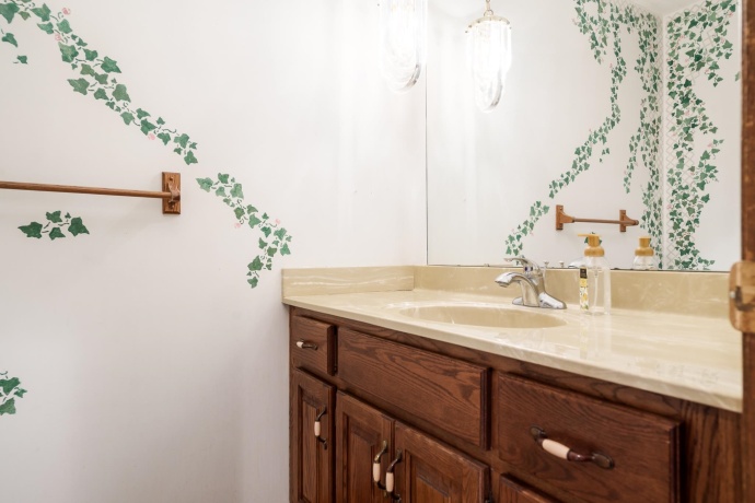 6622 Buckhorn, LOVES PARK, Illinois 61111, 4 Bedrooms Bedrooms, ,2 BathroomsBathrooms,House,For Sale,Buckhorn,202507149