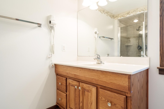 6622 Buckhorn, LOVES PARK, Illinois 61111, 4 Bedrooms Bedrooms, ,2 BathroomsBathrooms,House,For Sale,Buckhorn,202507149