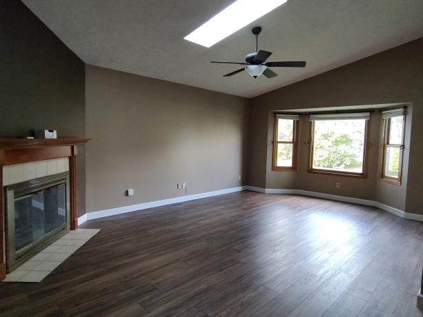 135 Liverpool, POPLAR GROVE, Illinois 61065, 6 Bedrooms Bedrooms, ,2 BathroomsBathrooms,House,For Sale,Liverpool,202505303