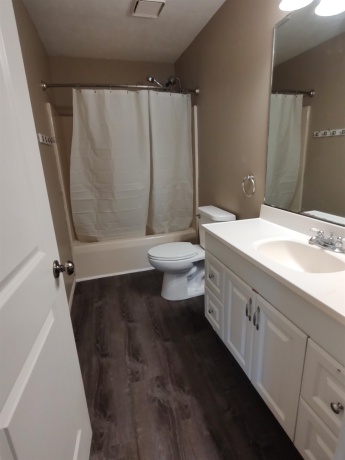 135 Liverpool, POPLAR GROVE, Illinois 61065, 6 Bedrooms Bedrooms, ,2 BathroomsBathrooms,House,For Sale,Liverpool,202505303