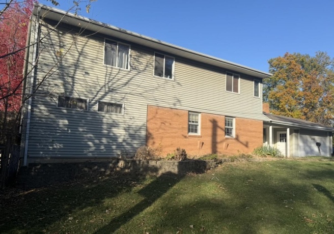 1752 Stephenson, FREEPORT, Illinois 61032, 5 Bedrooms Bedrooms, ,3 BathroomsBathrooms,House,For Sale,Stephenson,202507150