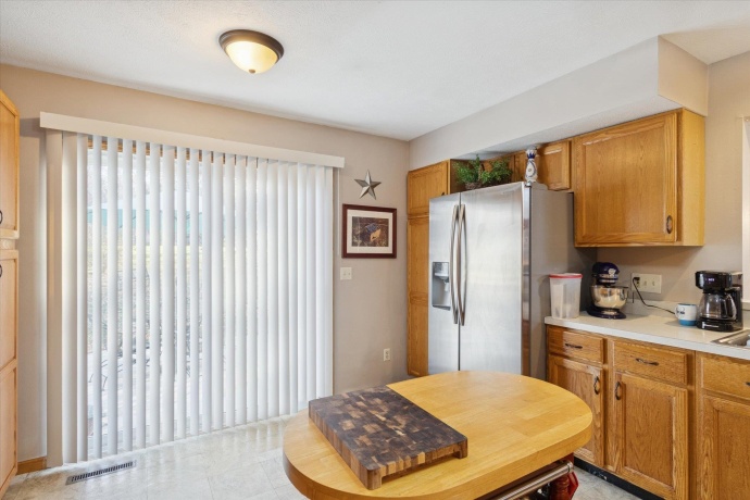 109 Galleon Run, POPLAR GROVE, Illinois 61065, 3 Bedrooms Bedrooms, ,2 BathroomsBathrooms,House,For Sale,Galleon Run,202507152