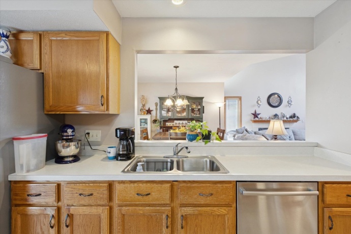 109 Galleon Run, POPLAR GROVE, Illinois 61065, 3 Bedrooms Bedrooms, ,2 BathroomsBathrooms,House,For Sale,Galleon Run,202507152