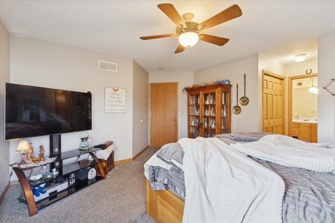 109 Galleon Run, POPLAR GROVE, Illinois 61065, 3 Bedrooms Bedrooms, ,2 BathroomsBathrooms,House,For Sale,Galleon Run,202507152