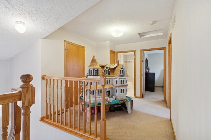 109 Galleon Run, POPLAR GROVE, Illinois 61065, 3 Bedrooms Bedrooms, ,2 BathroomsBathrooms,House,For Sale,Galleon Run,202507152