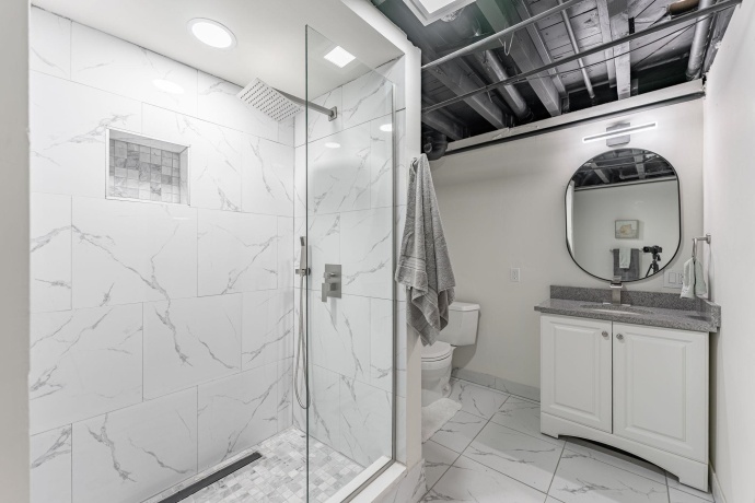 2915 RURAL, ROCKFORD, Illinois 61107, 3 Bedrooms Bedrooms, ,3 BathroomsBathrooms,House,For Sale,RURAL,202507153