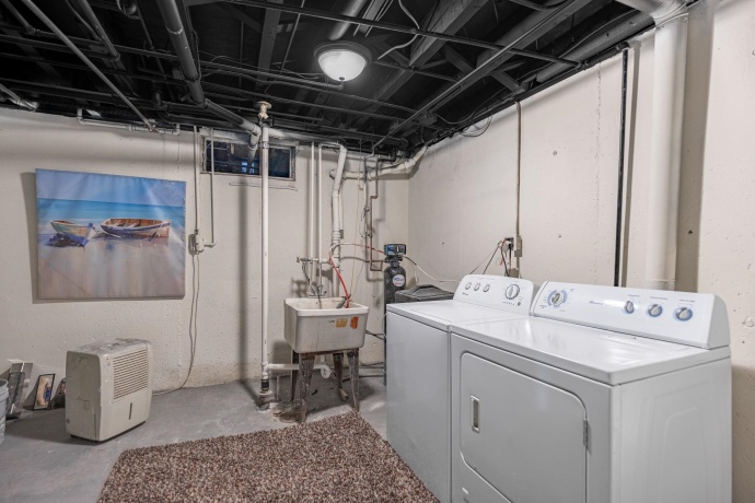 2915 RURAL, ROCKFORD, Illinois 61107, 3 Bedrooms Bedrooms, ,3 BathroomsBathrooms,House,For Sale,RURAL,202507153