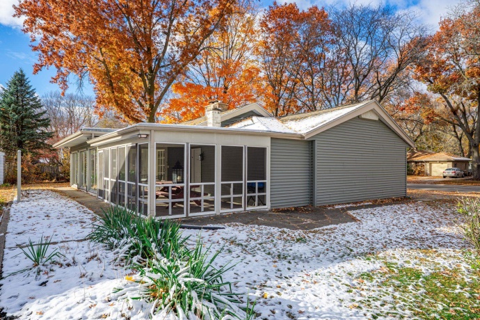 2915 RURAL, ROCKFORD, Illinois 61107, 3 Bedrooms Bedrooms, ,3 BathroomsBathrooms,House,For Sale,RURAL,202507153