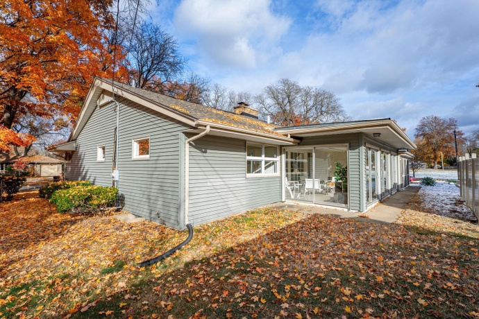 2915 RURAL, ROCKFORD, Illinois 61107, 3 Bedrooms Bedrooms, ,3 BathroomsBathrooms,House,For Sale,RURAL,202507153