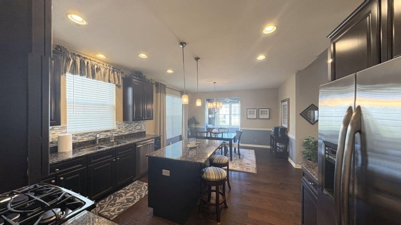 11914 Hollister, HUNTLEY, Illinois 60142, 3 Bedrooms Bedrooms, ,2 BathroomsBathrooms,House,For Sale,Hollister,202507154