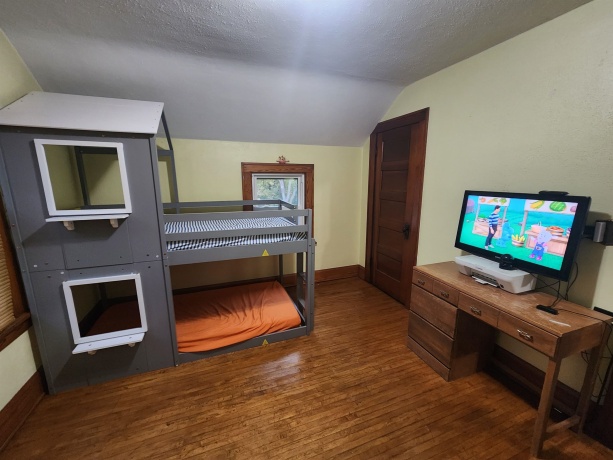 1418 Michigan, ROCKFORD, Illinois 61102, 3 Bedrooms Bedrooms, ,2 BathroomsBathrooms,House,For Sale,Michigan,202506731