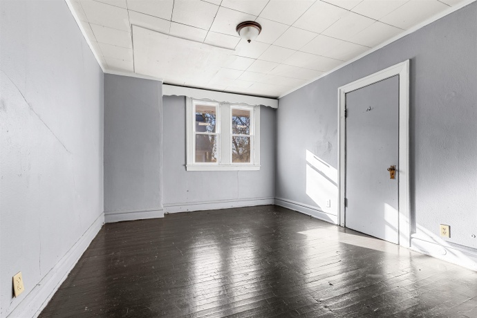 915-917 Winnebago, ROCKFORD, Illinois 61103, ,2 Units,For Sale,Winnebago,202507155