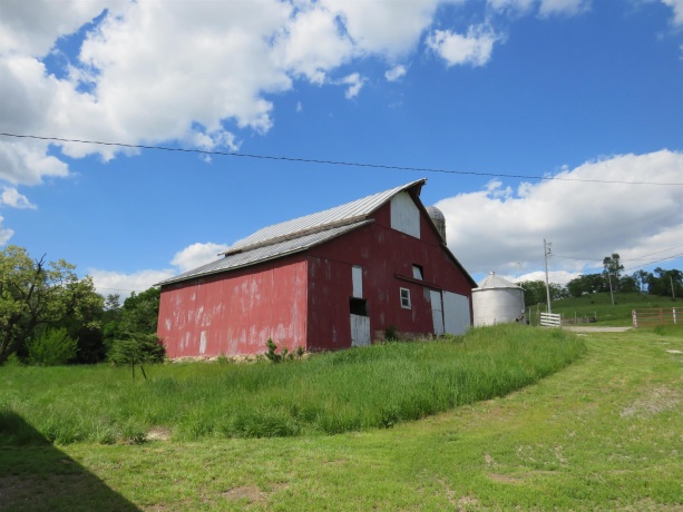 1139 US HWY 20 East, ELIZABETH, Illinois 61028, 3 Bedrooms Bedrooms, ,1 BathroomBathrooms,Farm,For Sale,US HWY 20 East,202502953