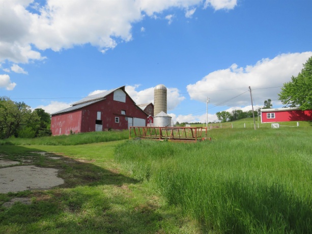 1139 US HWY 20 East, ELIZABETH, Illinois 61028, 3 Bedrooms Bedrooms, ,1 BathroomBathrooms,Farm,For Sale,US HWY 20 East,202502953