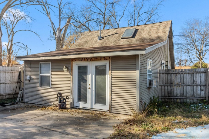 2822 Sewell, ROCKFORD, Illinois 61108, 1 Bedroom Bedrooms, ,1 BathroomBathrooms,House,For Sale,Sewell,202507159
