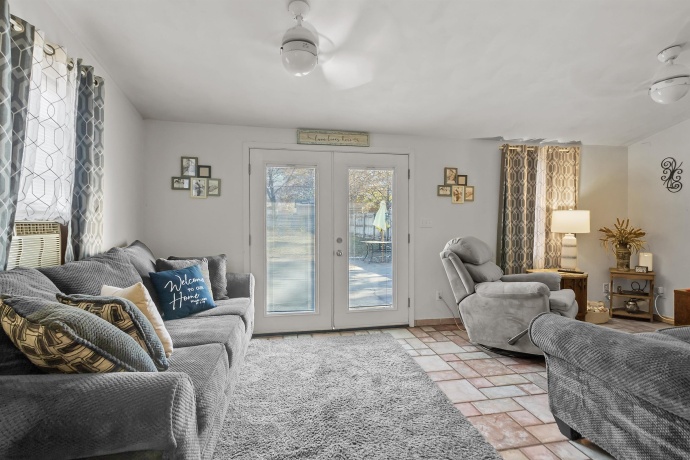 2822 Sewell, ROCKFORD, Illinois 61108, 1 Bedroom Bedrooms, ,1 BathroomBathrooms,House,For Sale,Sewell,202507159