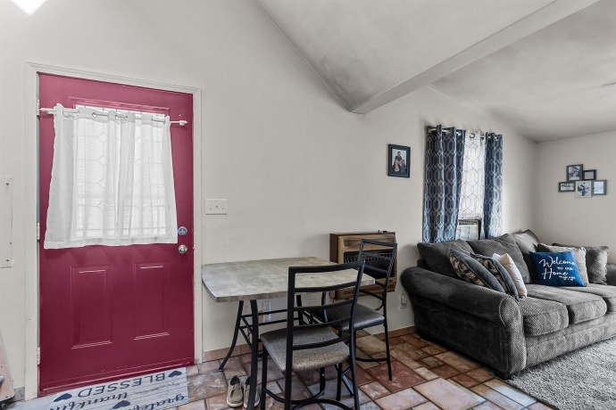 2822 Sewell, ROCKFORD, Illinois 61108, 1 Bedroom Bedrooms, ,1 BathroomBathrooms,House,For Sale,Sewell,202507159