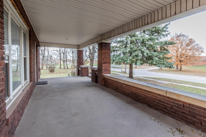 72 Main, LA MOILLE, Illinois 61330, 3 Bedrooms Bedrooms, ,1 BathroomBathrooms,House,For Sale,Main,202507160