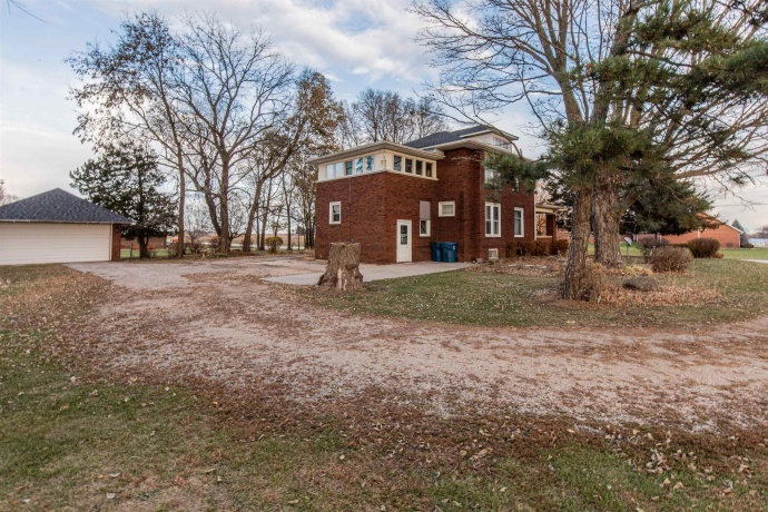 72 Main, LA MOILLE, Illinois 61330, 3 Bedrooms Bedrooms, ,1 BathroomBathrooms,House,For Sale,Main,202507160