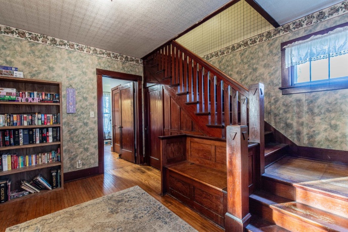 72 Main, LA MOILLE, Illinois 61330, 3 Bedrooms Bedrooms, ,1 BathroomBathrooms,House,For Sale,Main,202507160