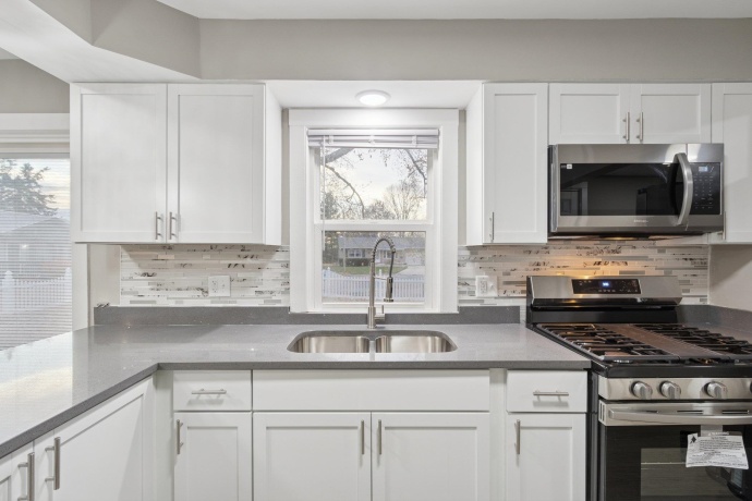 519 Sycamore, GENOA, Illinois 60135, 3 Bedrooms Bedrooms, ,2 BathroomsBathrooms,House,For Sale,Sycamore,202507161