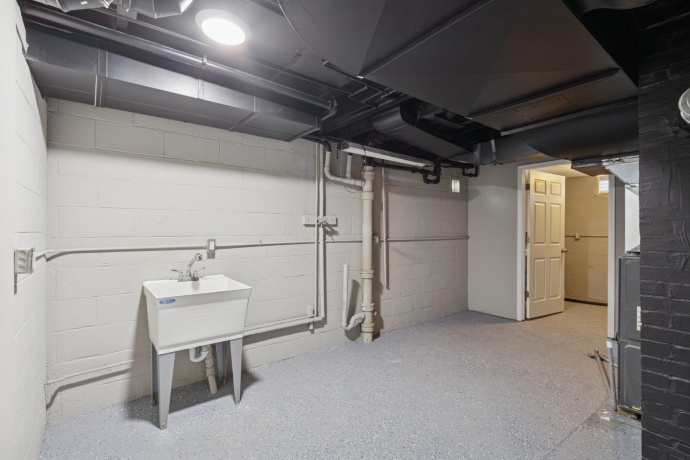 519 Sycamore, GENOA, Illinois 60135, 3 Bedrooms Bedrooms, ,2 BathroomsBathrooms,House,For Sale,Sycamore,202507161