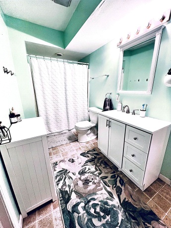 521 Walnut, BYRON, Illinois 61010, ,3 - 4 Units,For Sale,Walnut,202507163